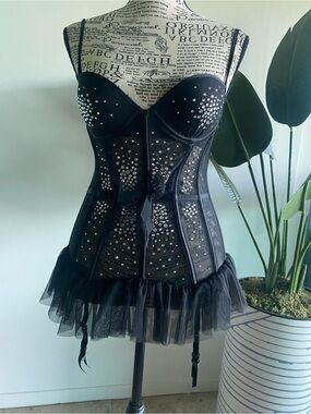 Victoria’s Secret Black Studded Bustier Corset Lingerie with Tulle Hem!